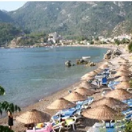 Barbaros Apartahotel 3*