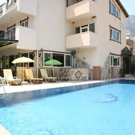 Apart Otel Barbaros 3*