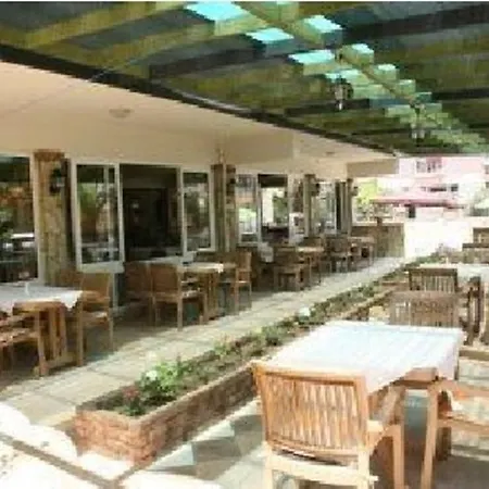 Barbaros Apart Otel 3*