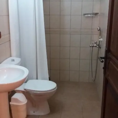 Barbaros アパートホテル 3*