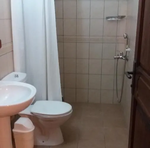 Barbaros Aparthotel 3*